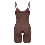 Shaping, seamless fit for the body and legs
