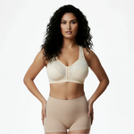 Comfortable shaping bra with front closure
