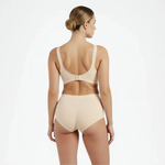 Seamless underwire-free comfort bra