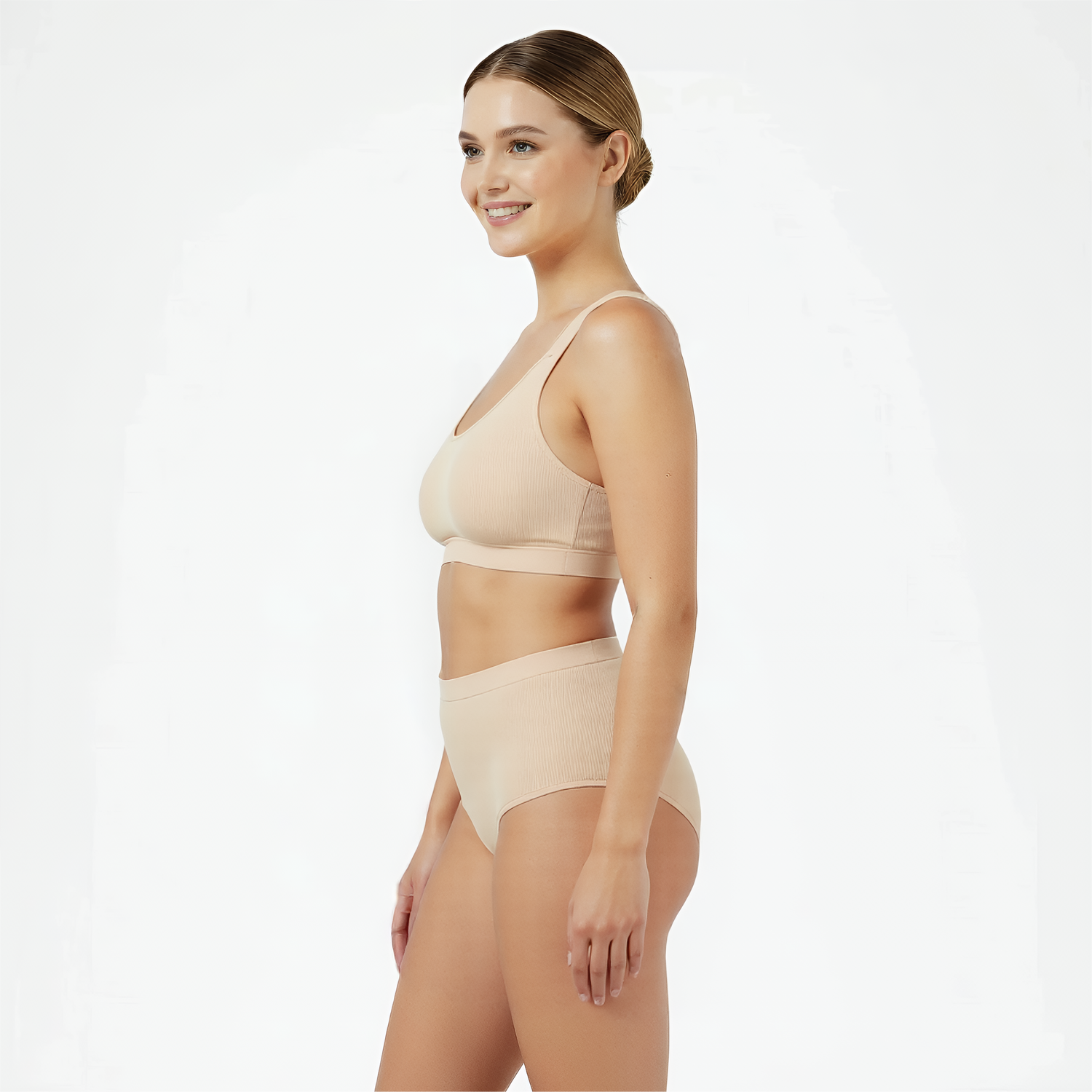 Seamless underwire-free comfort bra