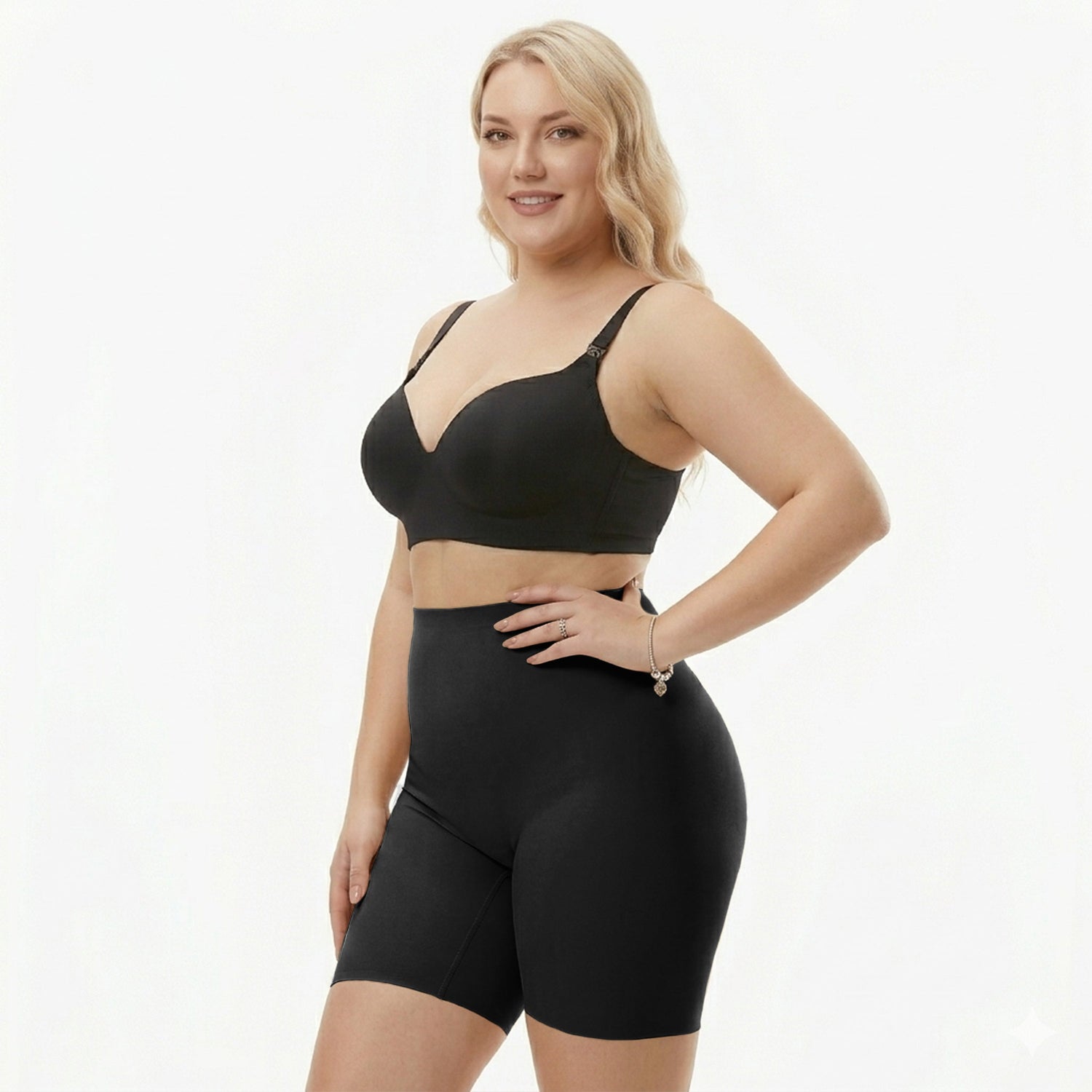 Seamless high-waisted shaping shorts with long legs