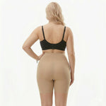 Seamless high-waisted shaping shorts with long legs