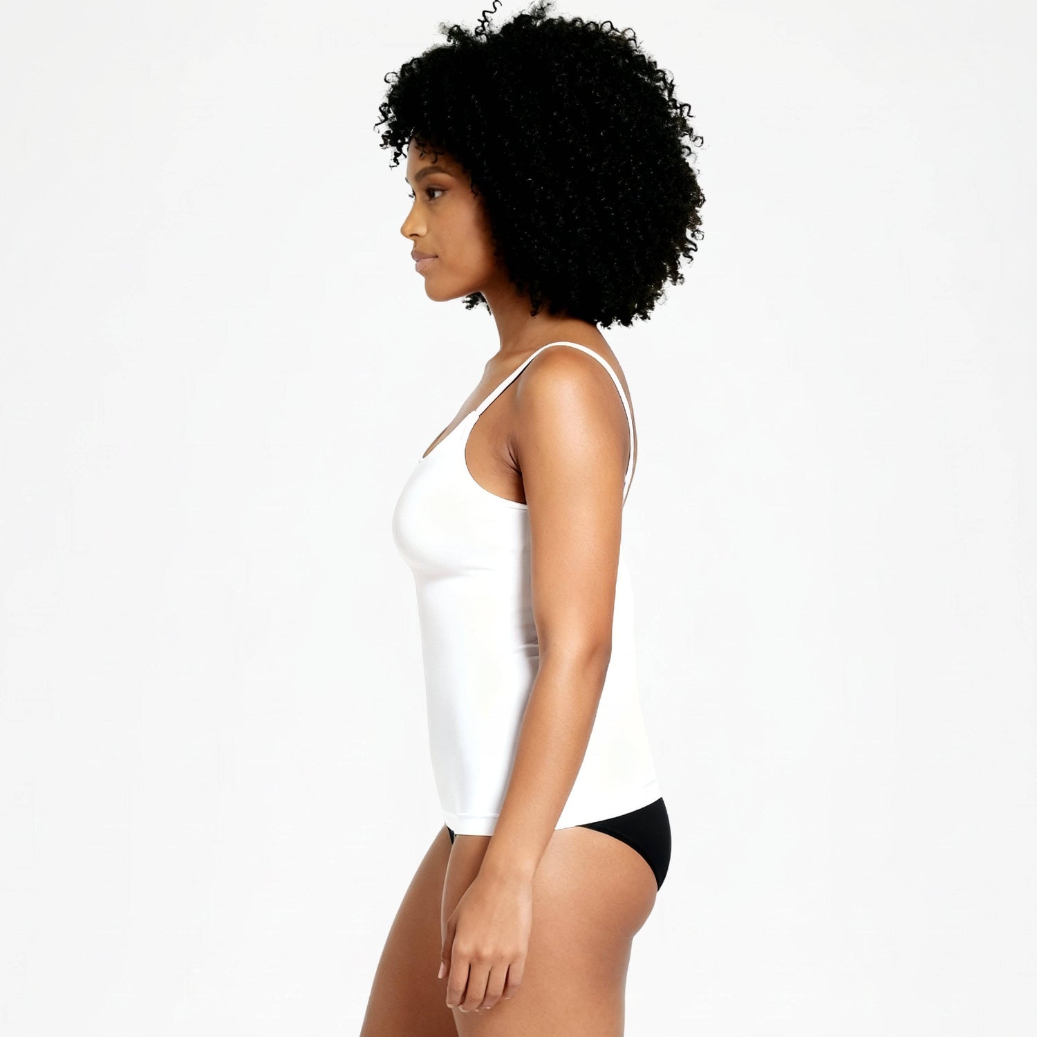 Corrective top with adjustable straps