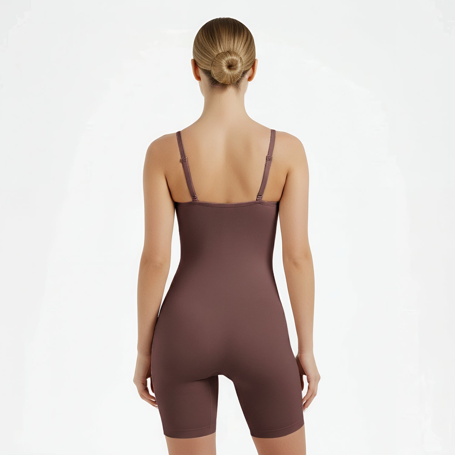 Shaping, seamless fit for the body and legs